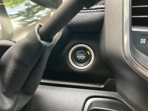 Used 2025 RAM 3500 Laramie image 53