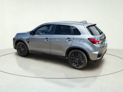 Used 2025 Mitsubishi Outlander Sport LE AWD/4WD image 4