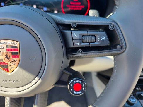 Used 2026 Porsche 911 Carrera GTS image 22