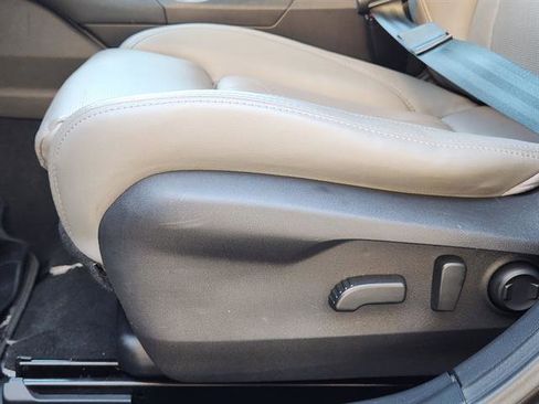 Used 2020 Subaru Legacy Limited image 19