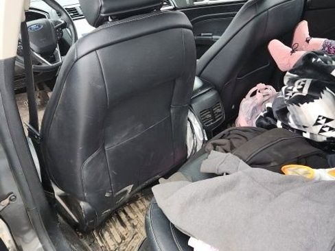 Used 2020 Ford Fusion Titanium image 10