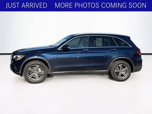 Used 2021 Mercedes-Benz GLC 300 4MATIC image 4