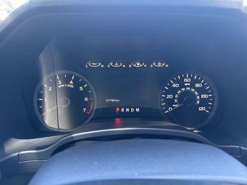 Used 2018 Ford F150 XLT w/ Equipment Group 302A Luxury AWD/4WD image 21