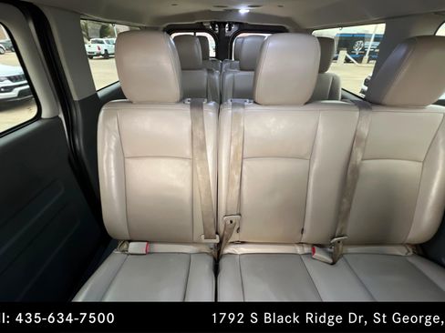Used 2018 Nissan NV 3500 SL image 23