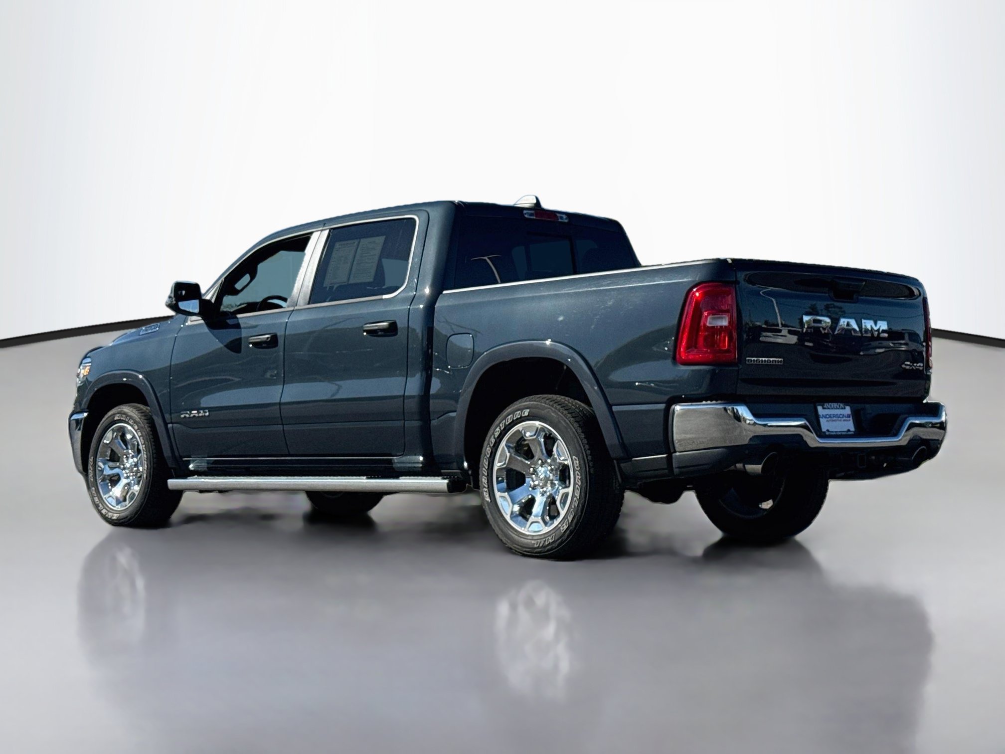 Used 2025 RAM 1500 Big Horn AWD/4WD image 5