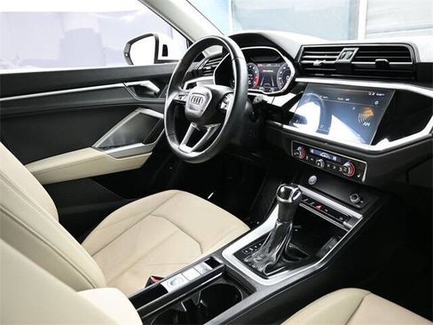 Used 2019 Audi Q3 2.0T Premium Plus w/ Premium Plus Package image 20