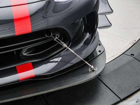 Used 2017 Dodge Viper ACR w/ Extreme Aero Package RWD image 44