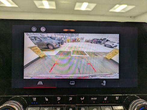 Used 2023 GMC Canyon AT4 w/ AT4 Premium Package image 14