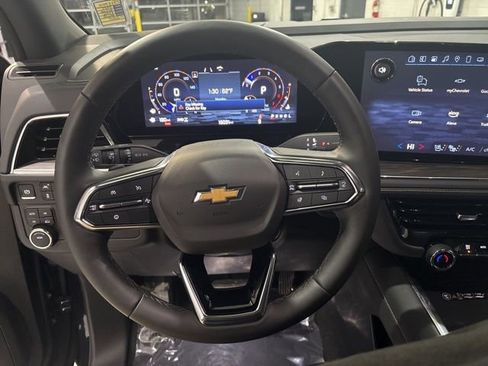 Used 2025 Chevrolet Tahoe Premier image 15