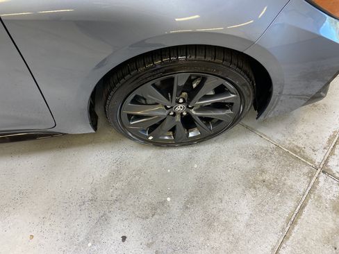 Used 2025 Toyota Corolla SE image 14