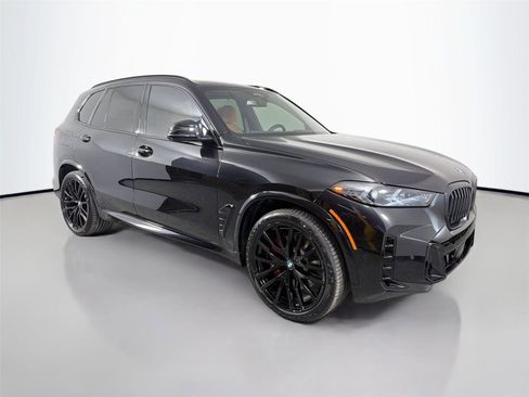 New 2026 BMW X5 xDrive40i w/ M Sport Package image 3