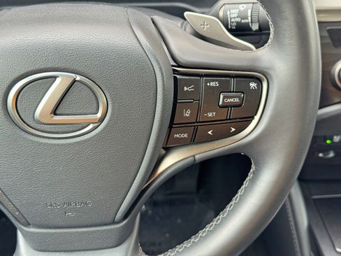 Used 2021 Lexus ES 300h w/ Premium Package FWD image 23