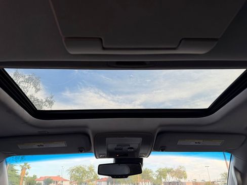 Used 2017 GMC Yukon Denali w/ Open Road Package image 29