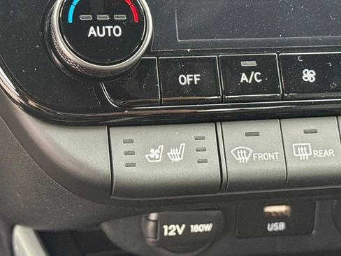 New 2026 Hyundai Elantra Limited FWD image 22