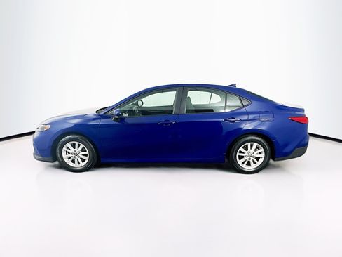 Used 2025 Toyota Camry LE FWD image 4