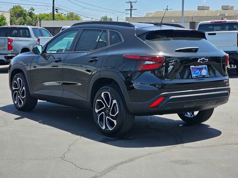New 2026 Chevrolet Trax RS w/ Driver Confidence Package FWD image 4