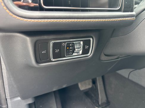 New 2026 Lincoln Aviator Black Label w/ Dynamic Handling Package AWD/4WD image 14
