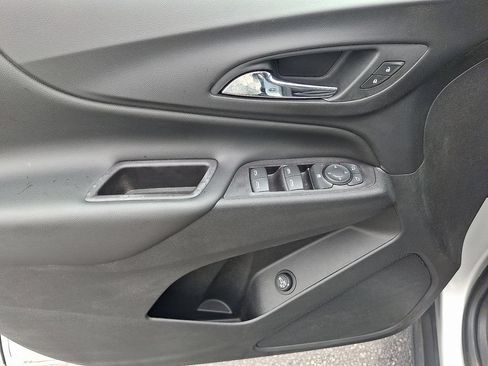 Certified 2019 Chevrolet Equinox LT AWD/4WD image 13