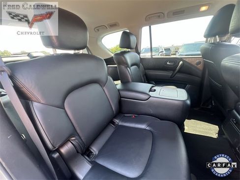 Used 2021 Nissan Armada SL w/ Captain's Chairs Package image 27
