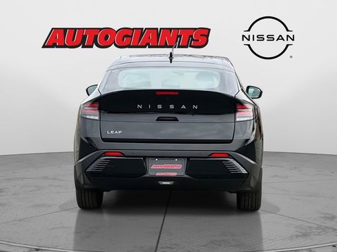 New 2026 Nissan Leaf SV+ image 4