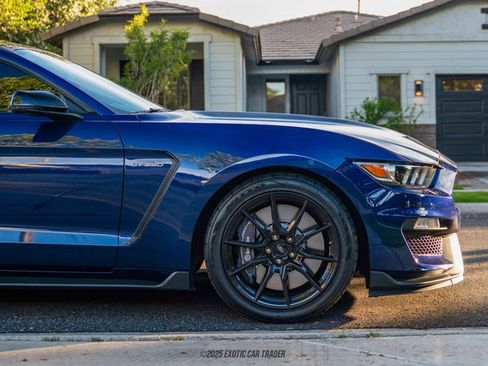 Used 2020 Ford Mustang Shelby GT350 w/ Technology Package image 11