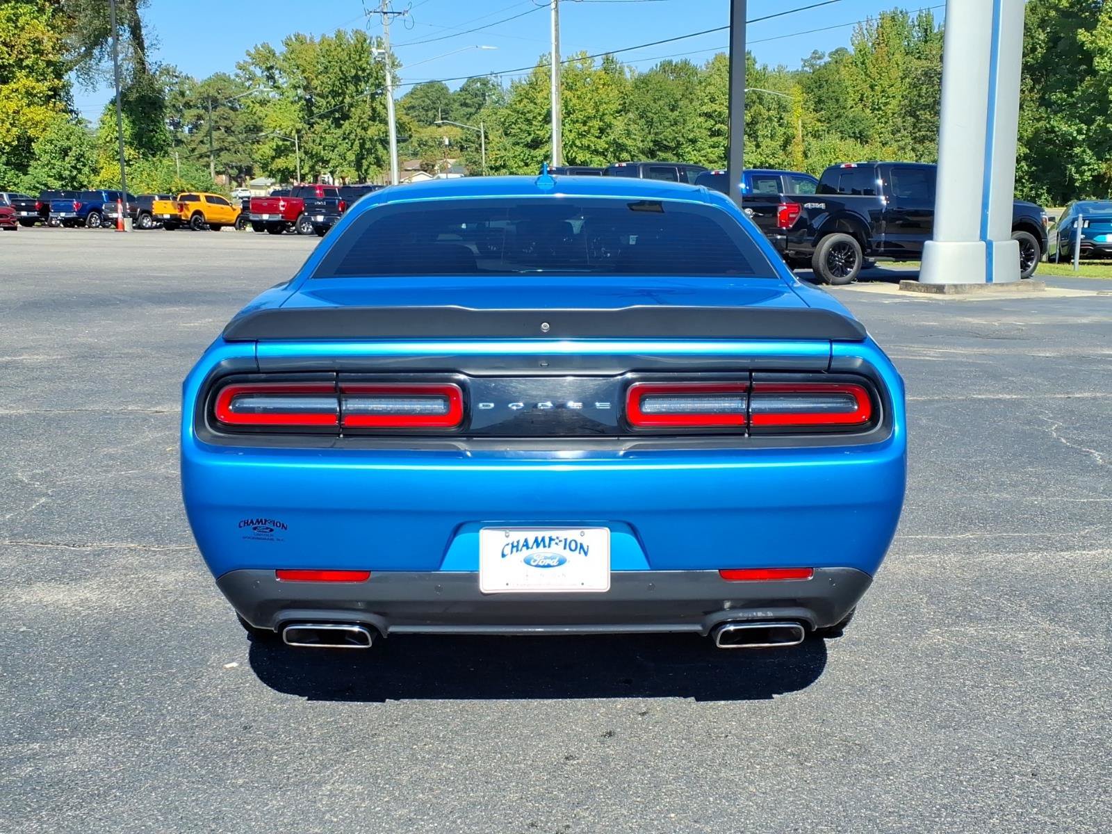 Used 2018 Dodge Challenger R/T Scat Pack RWD image 22
