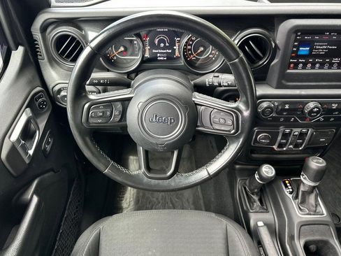 Used 2020 Jeep Wrangler Unlimited Sport AWD/4WD image 16
