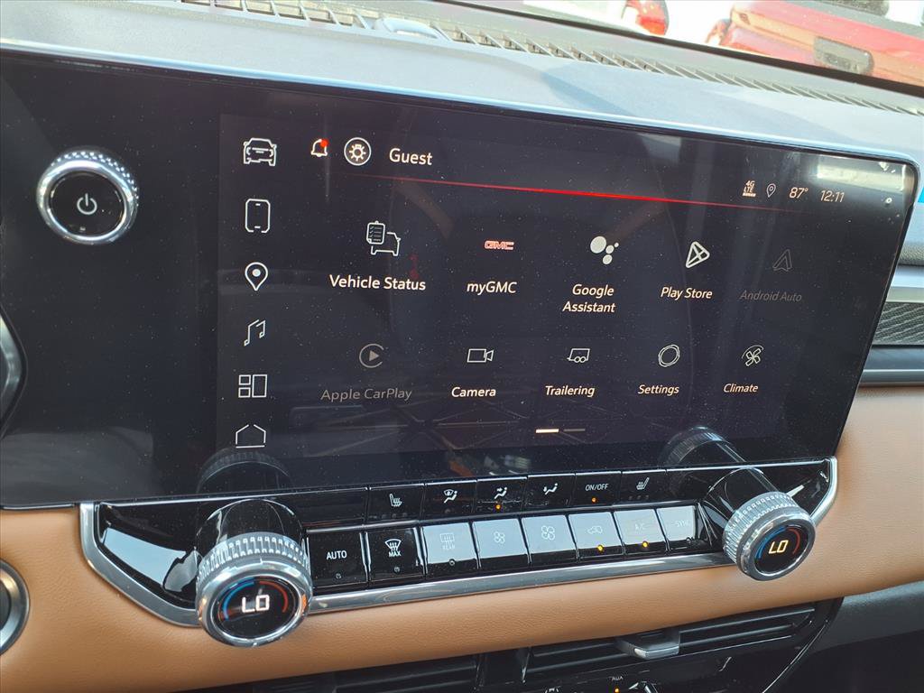 New 2026 GMC Canyon AT4 AWD/4WD image 3