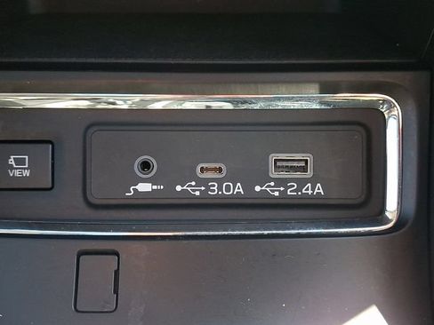 Used 2023 Subaru Ascent Onyx Edition Limited AWD/4WD image 24
