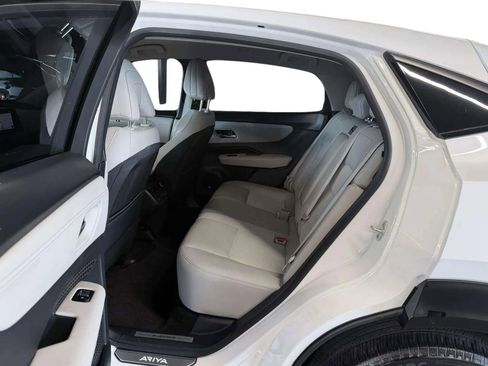 Used 2024 Nissan Ariya AWD image 15