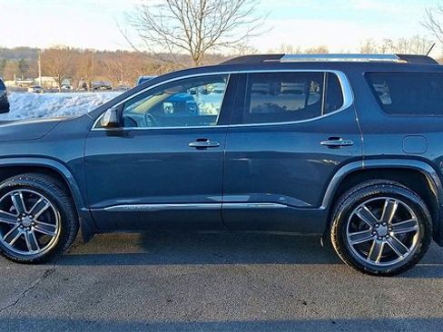 Certified 2019 GMC Acadia Denali w/ Technology Package image 5