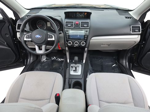 Used 2018 Subaru Forester 2.5i Premium w/ All-Weather Package image 9