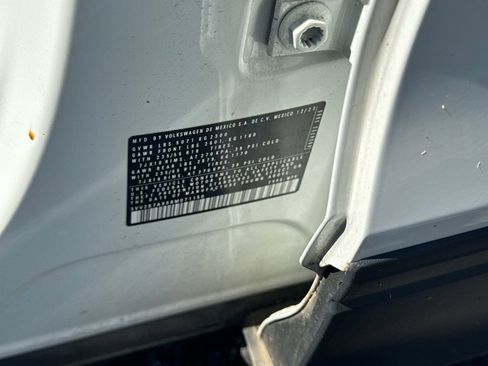 Certified 2024 Volkswagen Tiguan SE AWD/4WD image 16