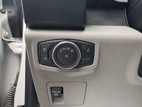 Used 2015 Ford F150 XL w/ Equipment Group 101A Mid image 10