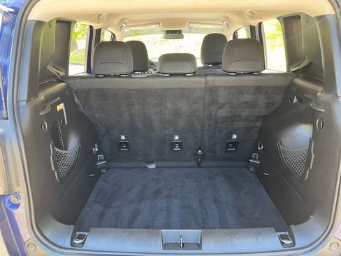 Used 2018 Jeep Renegade Altitude AWD/4WD image 41