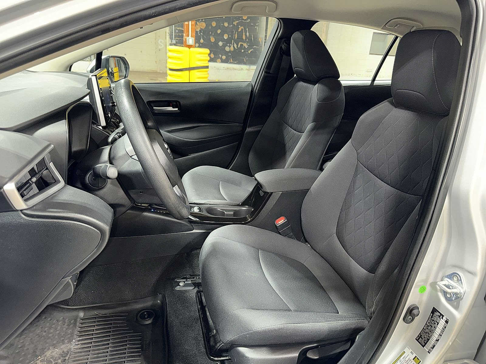 Certified 2021 Toyota Corolla LE FWD image 14