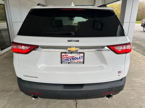 Used 2020 Chevrolet Traverse LT image 8
