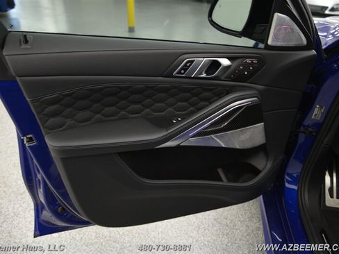 Used 2025 BMW X6 M Competition w/ Executive Package image 38