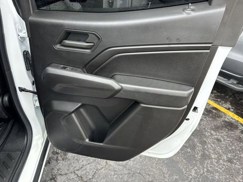 Certified 2024 Chevrolet Colorado W/T w/ Technology Package image 27