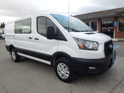 Used 2024 Ford Transit 250 Low Roof w/ Exterior Upgrade Package image 10