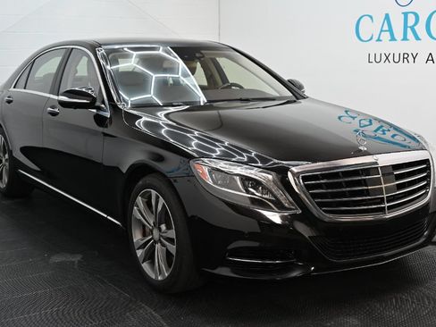 Used 2016 Mercedes-Benz S 550 Sedan image 2