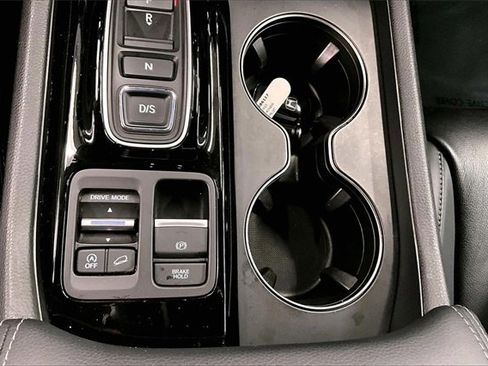 Used 2023 Honda Pilot EX-L image 33