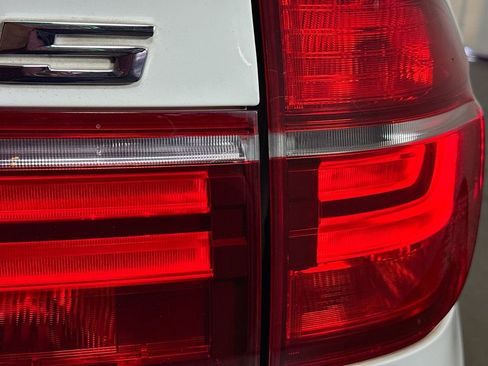 Used 2013 BMW X5 xDrive35d image 33