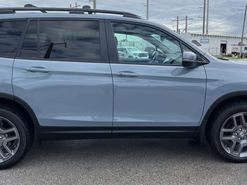 Used 2023 Honda Passport EX-L image 14
