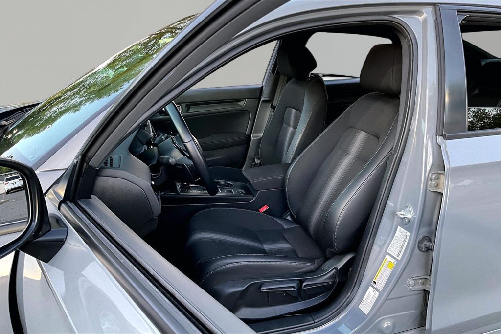 Used 2025 Honda Civic Sport image 17