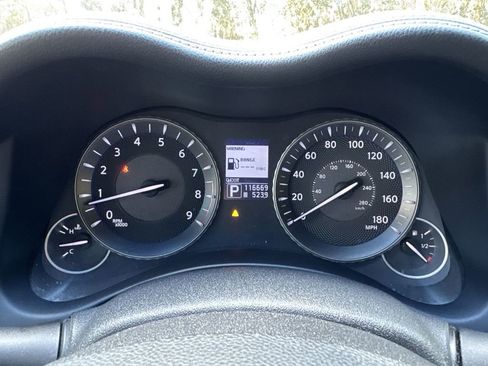 Used 2013 INFINITI M37 w/ Premium Pkg image 19