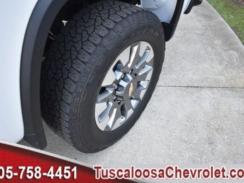 Certified 2025 Chevrolet Silverado 2500 Custom w/ Custom Convenience Package image 13