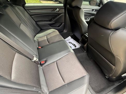 Used 2022 Honda Accord Sport image 20
