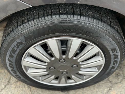 Used 2010 Toyota Corolla LE image 33