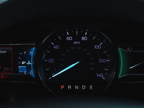 Used 2019 Ford Explorer XLT w/ Equipment Group 201A image 28